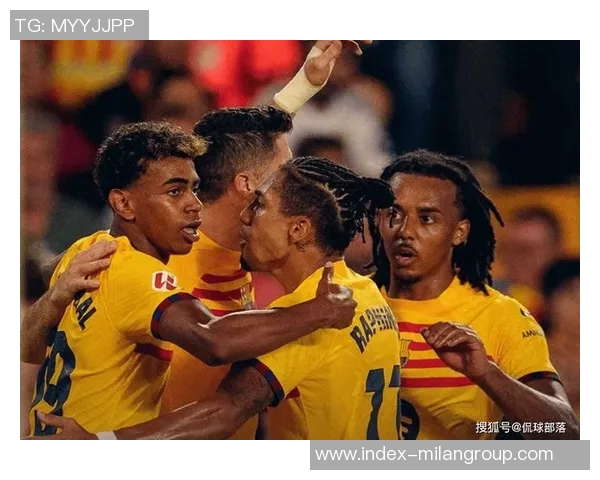 弗里克强调球队防线薄弱期待俱乐部引援增强实力