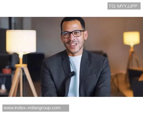 麦克法兰称切尔西阵容具备与顶级球队抗衡的实力罗塞尼尔不会受到压力影响